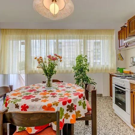 アパート Grdelin スプリト